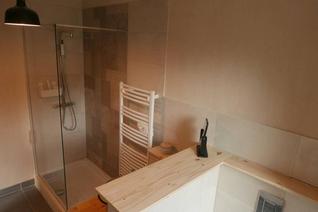 Joli Appartement Confortable Renove Style Cosy Saint-Martin-de-la-Porte Экстерьер фото
